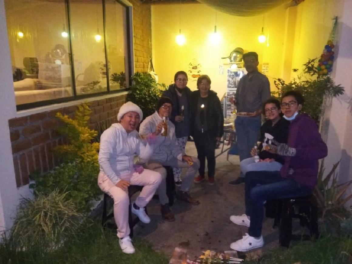 Casa De Huespedes Tu Parada En Куенка Екстер'єр фото